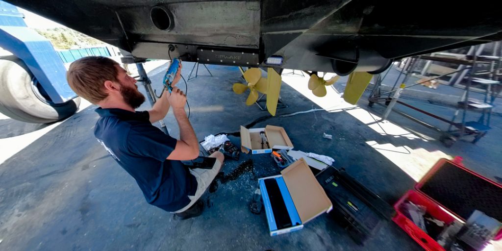 dynamic trimming control system installation - glue mounting